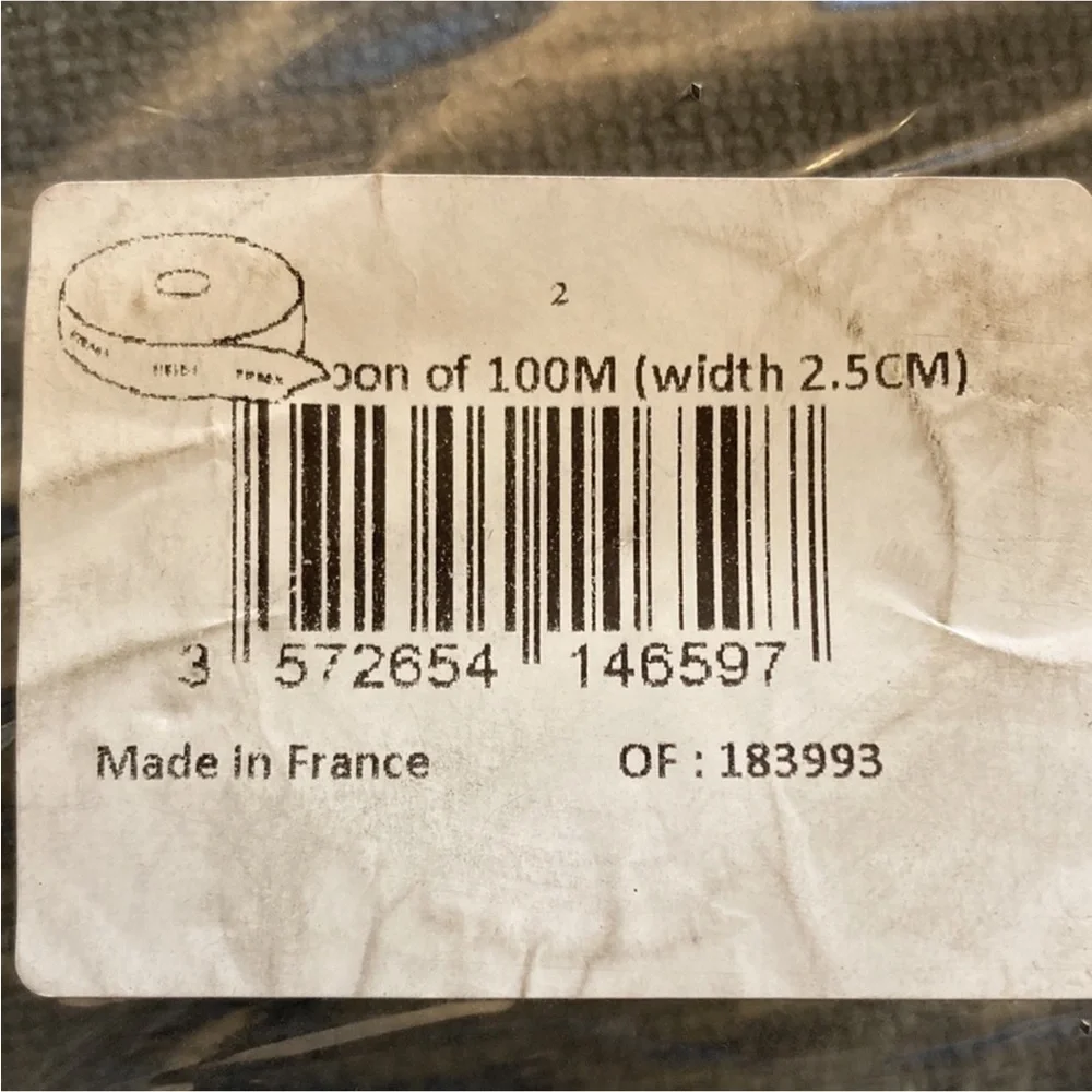 ‼️ 3 yds Flash Sale‼️Chanel Signature Gift Wrapping Ribbon